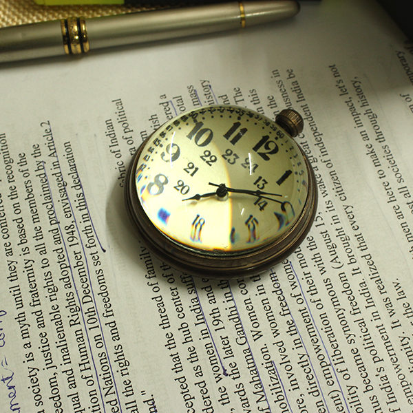 vintage-timepiece-paperweight1
