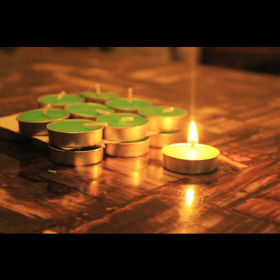 MIB® Wax Tealight Candles Coloured (Set of 18, Lemongrass Scented, Green)