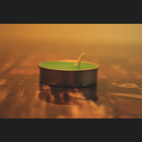 MIB® Wax Tealight Candles Coloured (Set of 48, Lemongrass Scented, Green)