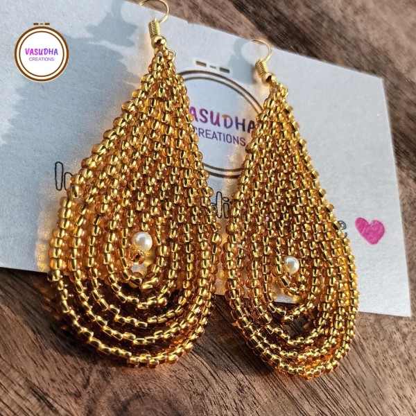 Golden Drop Festive Earrings Set